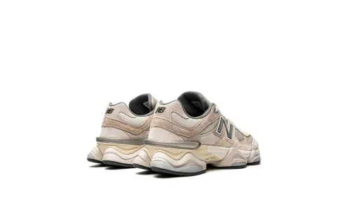 New Balance 9060 - Sea Salt