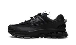 Zoom Vomero Roam "Triple Black" FV2295 002