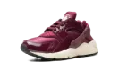 Air Huarache WMNS "BEETROOT" DQ8584 600