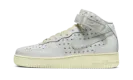 AIR FORCE 1 MID WMNS "CUT OUT STARS" DV3451 100