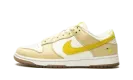 DUNK LO MNS WMNS "Lemon Drop" DJ6902 700