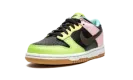 Dunk Low SE GS "Free 99" CZ2496 001