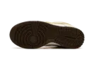 DUNK LOW WMNS "Coconut Milk" FN7774 001