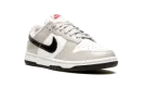 DUNK LO ESS WMNS "Light Iron Ore" DQ7576 001