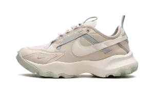 TC 7900 WMNS "Light Orewood Brown" DD9682 102