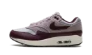 Air Max 1 ESS PRM "CEMENT GREY/BURGUNDY CRUSH" FQ7327 001
