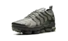 Air VaporMax Plus "Dark Stucco" AT5681 001