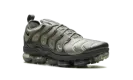 Air VaporMax Plus "Dark Stucco" AT5681 001