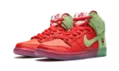 SB Dunk High "Strawberry Cough" CW7093 600