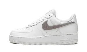 AIR FORCE 1 '07 ESS WMNS "Glitter Swoosh - Canyon Purple" DH4407 102