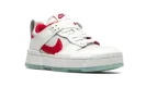 DUNK LO DISRUPT WMNS "Summit White / Gym Red"