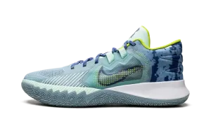 Kyrie Flytrap V CZ4100 300