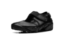 Air Rift Wmns "Triple Black" HM5737 002