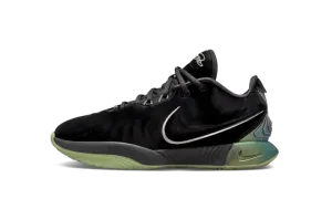 LeBron 21 GS "Tahitian" FB7699 001