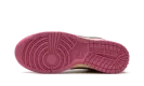 DUNK LOW WMNS "Parris Goebel" FN2721 600