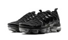 AIR VAPORMAX PLUS WMNS "Triple Black" DH1063 001