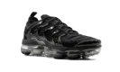 AIR VAPORMAX PLUS WMNS "Triple Black" DH1063 001