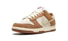 Dunk Low PRM "Medium Curry" DD1390 100