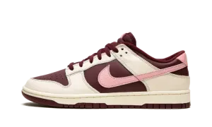 Dunk Low Retro PRM "Valentine's Day 2023" DR9705 100
