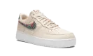 AIR FORCE 1 LO WMNS "Premium Goods - The Bella" DV2957 200