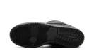 SB Dunk "Triple Black" FJ1674 001