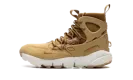 AIR FOOTSCAPE MID WMNS AA0519 700