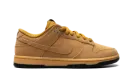 Dunk Low Retro SE "Wheat Gum" HQ1932 700