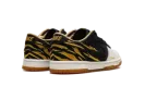 Dunk Low GS "Year of the Tiger (2022)" DQ5351 001