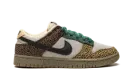 Dunk Low "Safari Golden Moss" DX2654 200