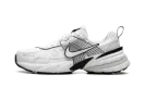 V2K Run WMNS "White/White-Platinum Tint" HF5342 100