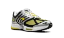 Air Pegasus 2K5 WMNS "Opti Yellow / Metallic Silver" HQ5718 100