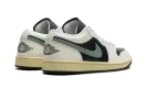Air Jordan 1 Low WMNS "Jade Smoke" DC0774 001