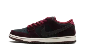 SB Dunk Low "Riot Skateshop" FZ1289 200