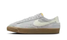 Blazer Low '77 Vintage WMNS "Football Grey Gum" FQ8060 003
