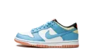 DUNK LOW SE KYR (GS) "Kyrie Irving - Baltic Blue" DN4179 400