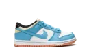 DUNK LOW SE KYR (GS) "Kyrie Irving - Baltic Blue" DN4179 400