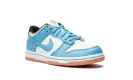 DUNK LOW SE KYR (GS) "Kyrie Irving - Baltic Blue" DN4179 400