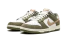 Dunk Low "Medium Olive" FQ8250 200
