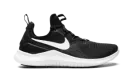 FREE TR 8 MNS WMNS "Black / White" 942888 001