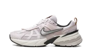 V2K Run Wmns "Platinum Violet" FN6703 001