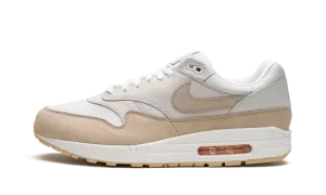 AIR MAX 1 WMNS "Sanddrift" FB5060 100