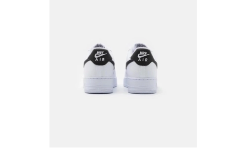 Air Force 1 - White And Black