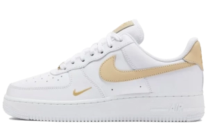 Nike | SneakerPro.eu