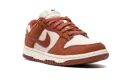 NIKE DUNK LO LX WMNS "Rugged Orange" DZ2710 101
