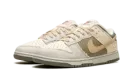 DUNK LOW WMNS "Light Bone Neutral Olive" FZ4341 100