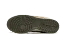 DUNK LOW WMNS "Light Bone Neutral Olive" FZ4341 100