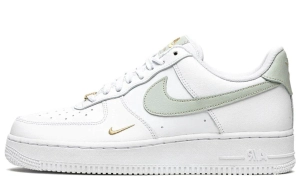 Nike | SneakerPro.eu