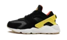 AIR HUARACHE WMNS "Go the Extra Smile" DO5873 001