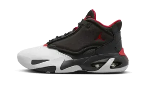 AIR JORDAN MAX AURA 4 GS "Black White Gym Red" DQ8404 061