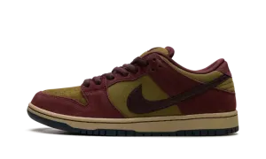 SB Dunk Low "Burgundy Crush / Olive Flak" HQ1625 600